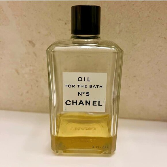CHANEL No. 5 Oil for the Bath, 8 fl oz, 1976. Fragrant! Original, Authentic VTG - Picture 3 of 9
